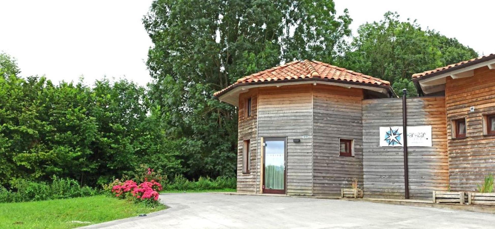 Vila Mini Casa Con Jardin Mungia Exteriér fotografie